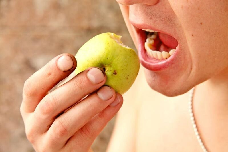 Comer frutas mal procesadas puede provocar una infección por helmintos